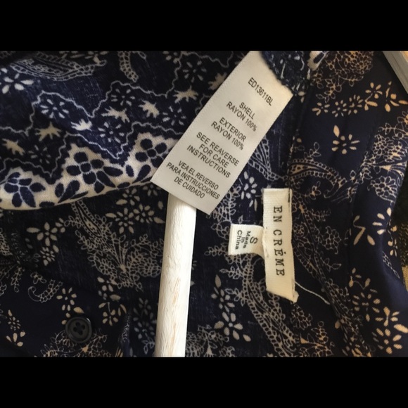 **SOLD** Paisley Maxi Dress with Pockets - Picture 3 of 6